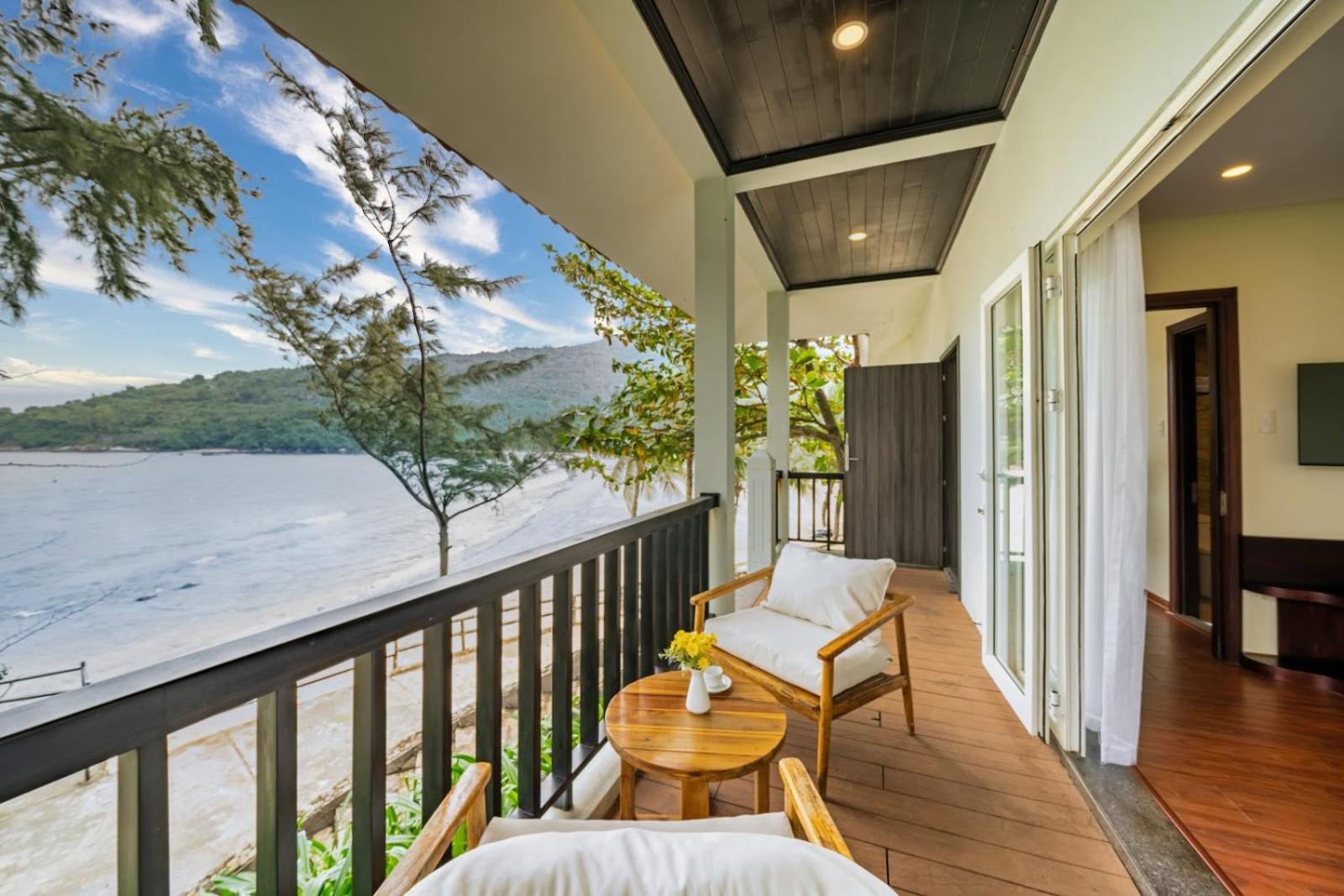 Bounce Beach Resort And Spa ดานัง ภายนอก รูปภาพ