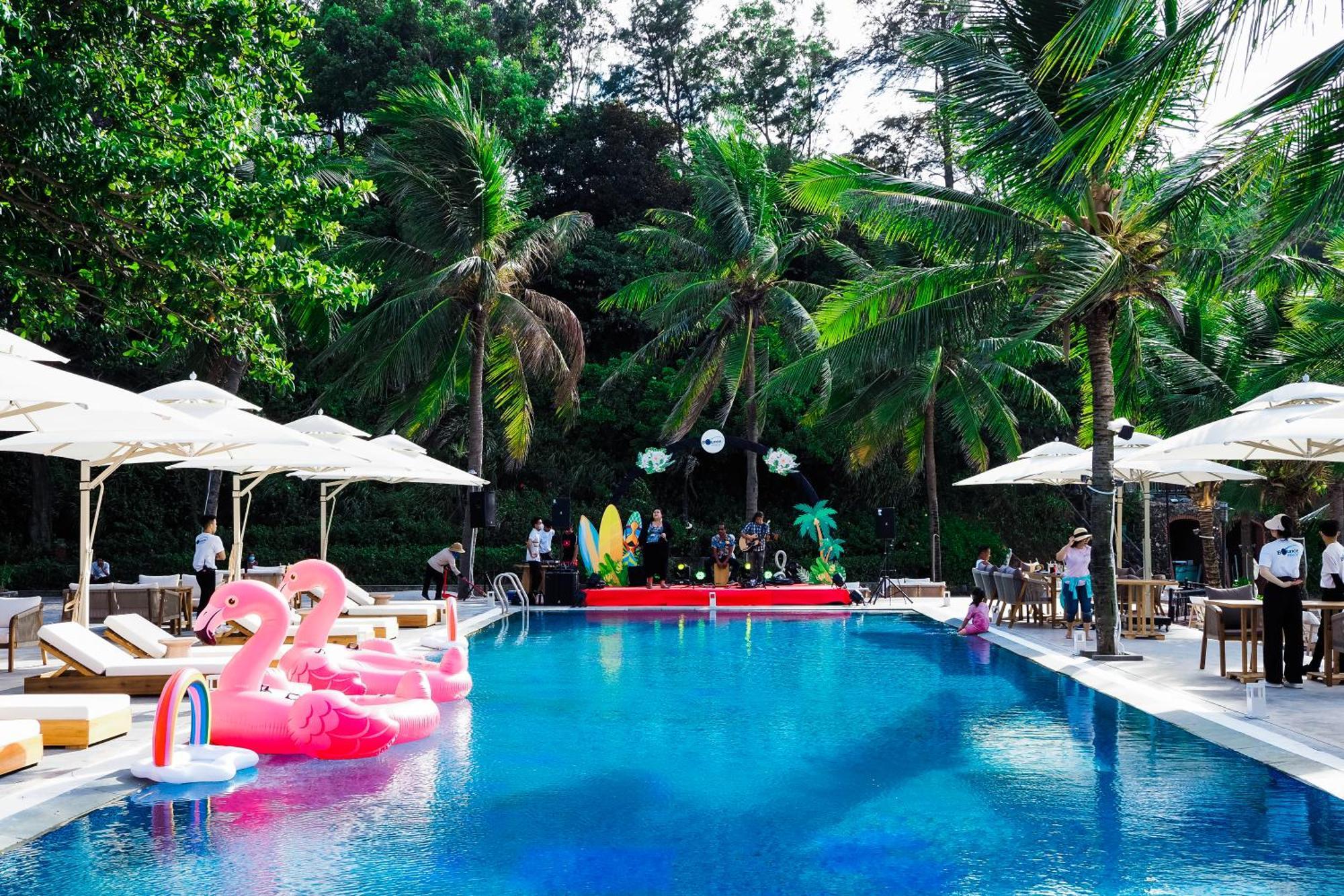 Bounce Beach Resort And Spa ดานัง ภายนอก รูปภาพ