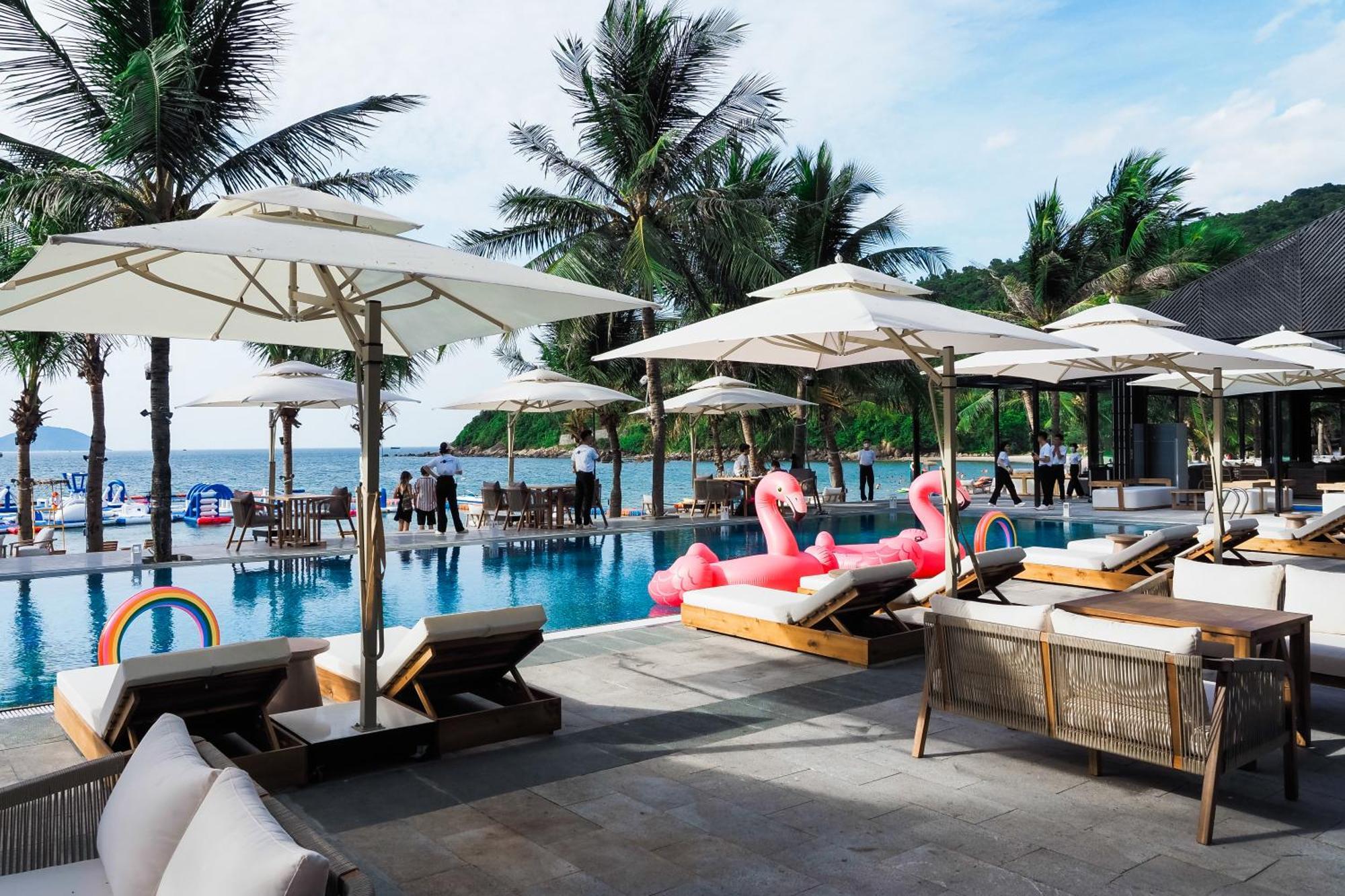 Bounce Beach Resort And Spa ดานัง ภายนอก รูปภาพ